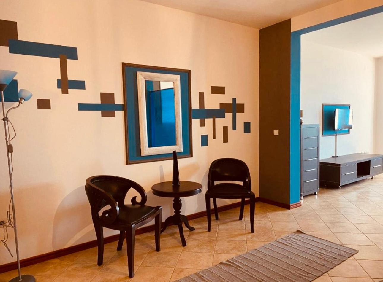 Budva Felix Suites Bagian luar foto