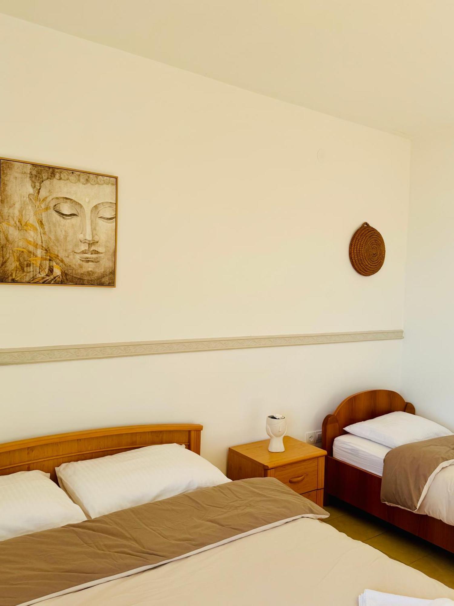 Budva Felix Suites Bagian luar foto