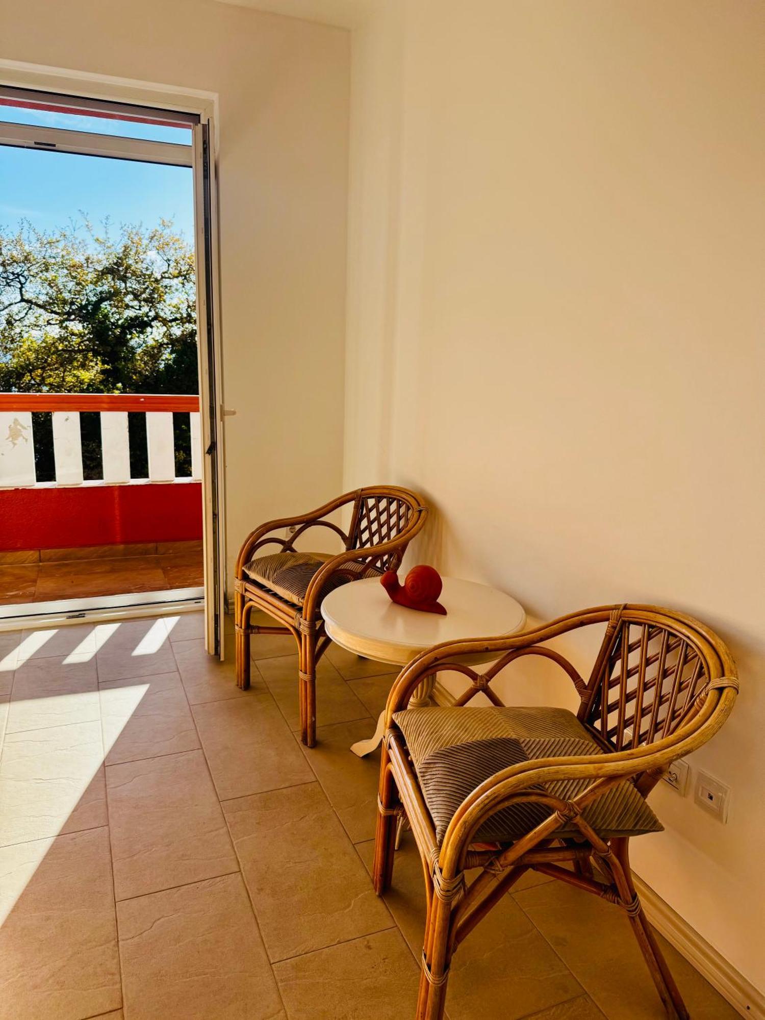 Budva Felix Suites Bagian luar foto