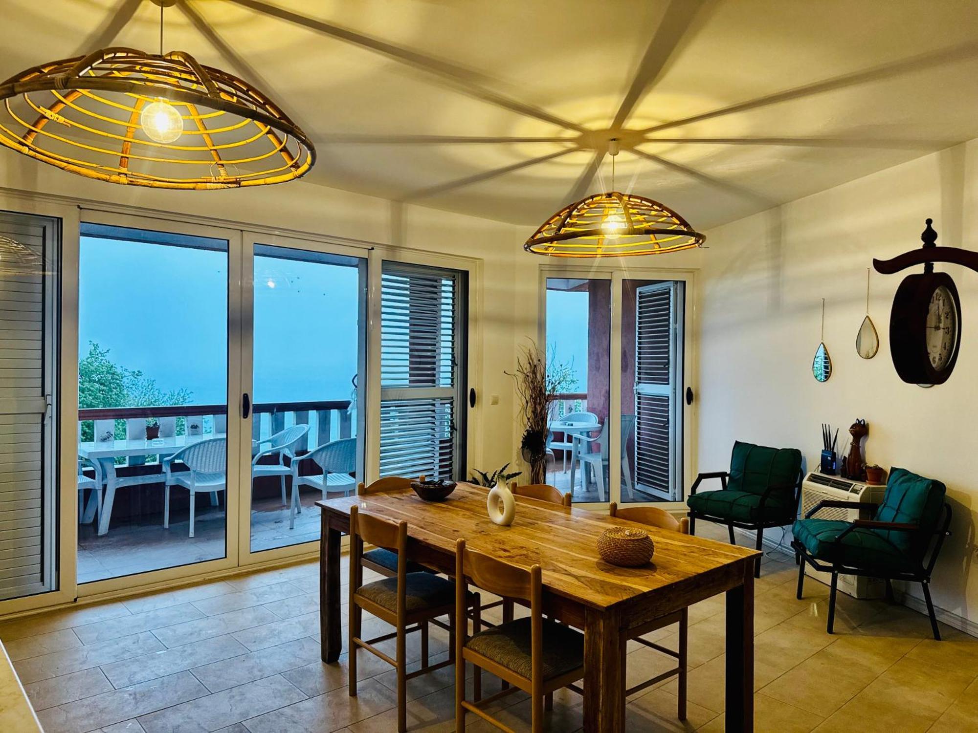 Budva Felix Suites Bagian luar foto